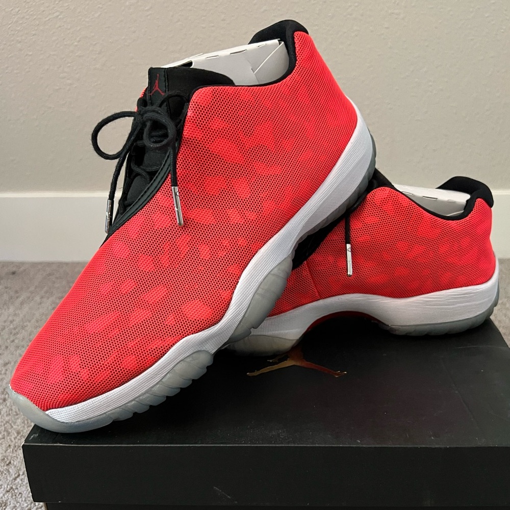 Air Jordan Future Low Infrared